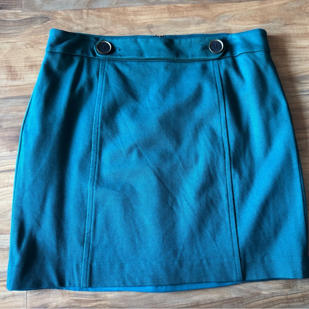 Loft mini skirt